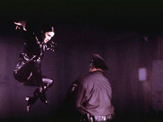 b_7584.jpg